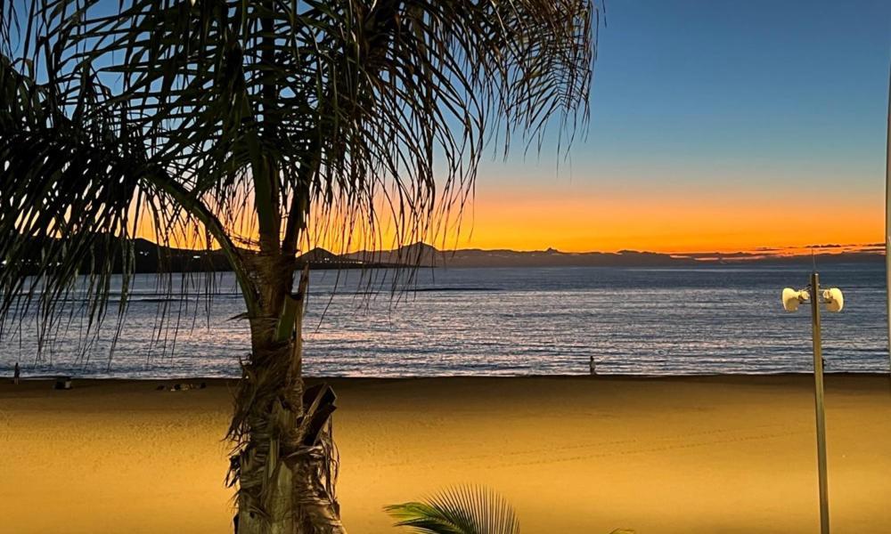 Beach And Sunset Las Palmas de Gran Canárias Exterior foto